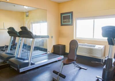 First Choice Inn's gym amenities